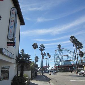 Carousel Beach Inn